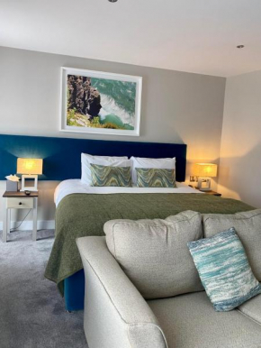 Rooms at The Marine